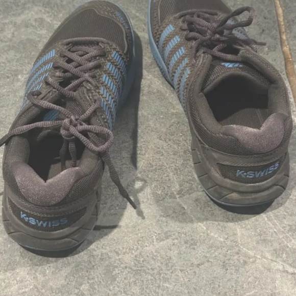 Mens Kiwis Tennis trainers - like new!  Size US 9 - Picture 4 of 4